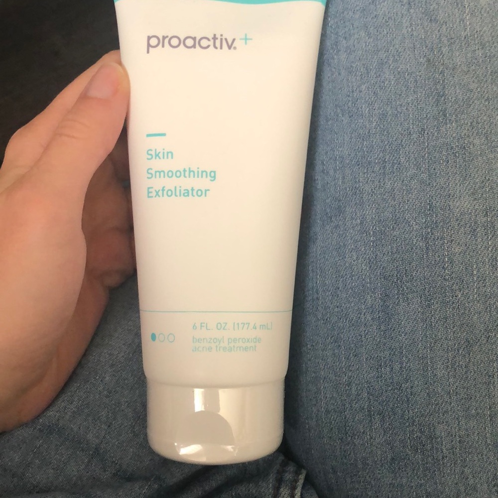 Proactive plus skin smoothing exfoliator